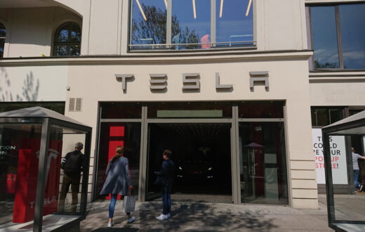 Stabilimento Tesla a Shanghai