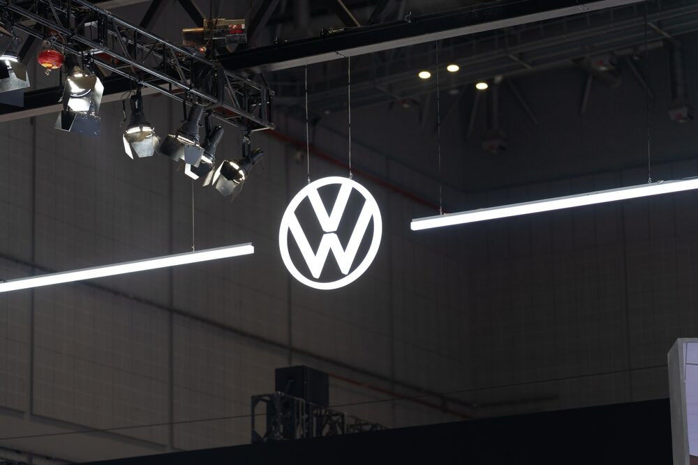 Volkswagen in trattative con JSW per cedere quote in India