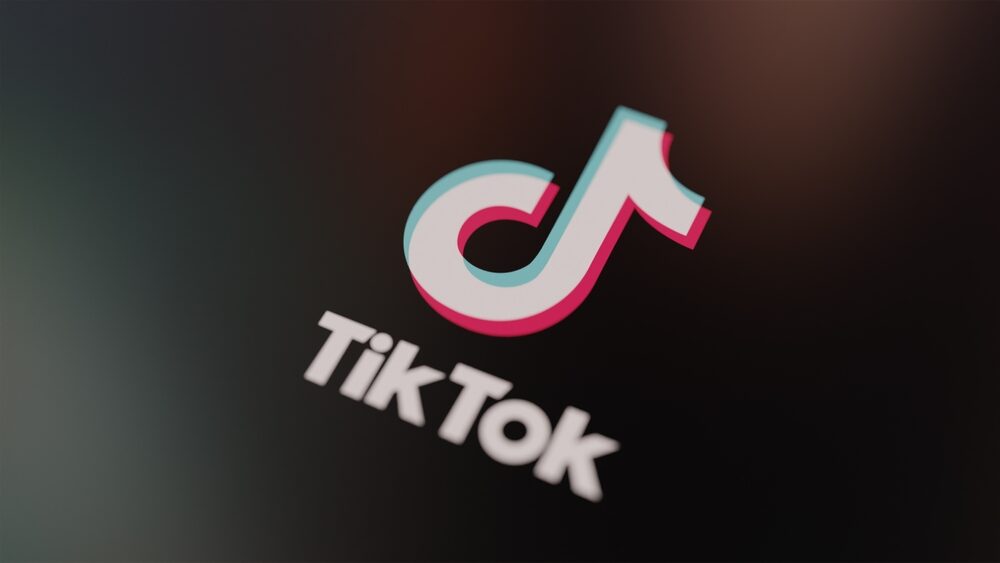 TikTok e spam generato dall'IA