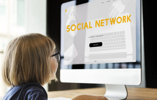 Restrizioni sui social media per minori