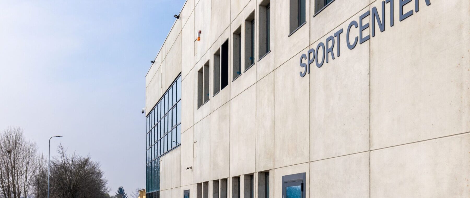 Esterno del Santa Corinna Sport Center